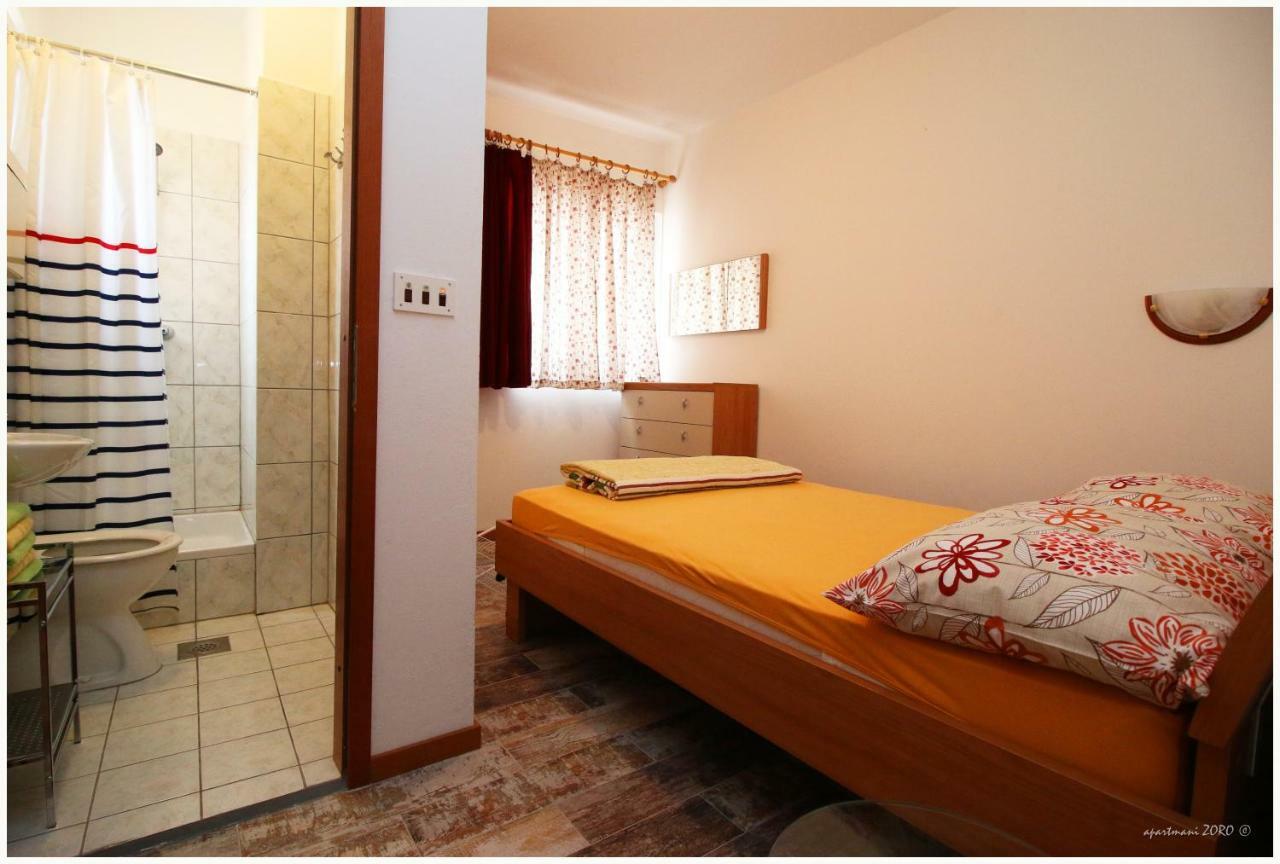 Apartments Zoro Primosten Exterior photo
